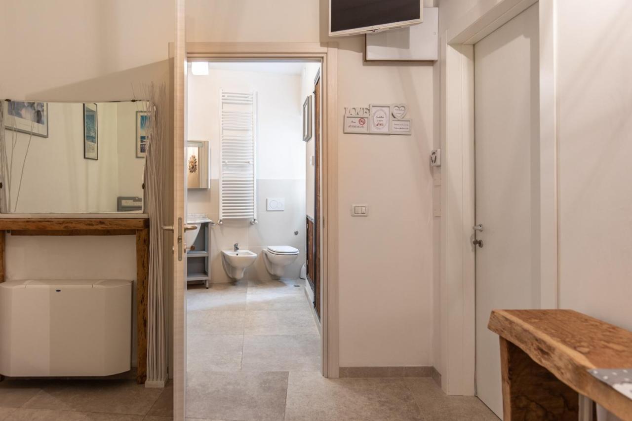 Gardabeds Adults Only Hotell Castelnuovo del Garda Eksteriør bilde