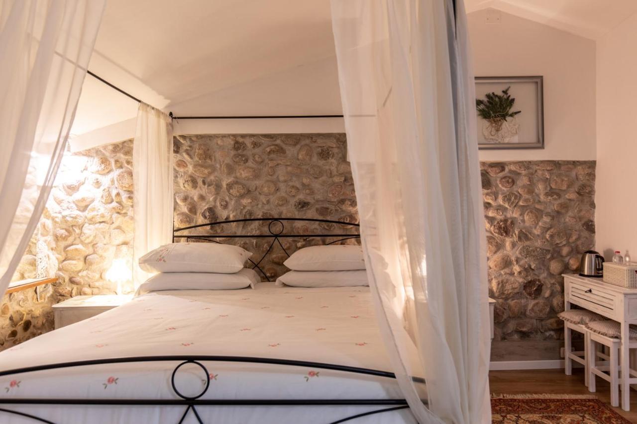 Gardabeds Adults Only Hotell Castelnuovo del Garda Eksteriør bilde
