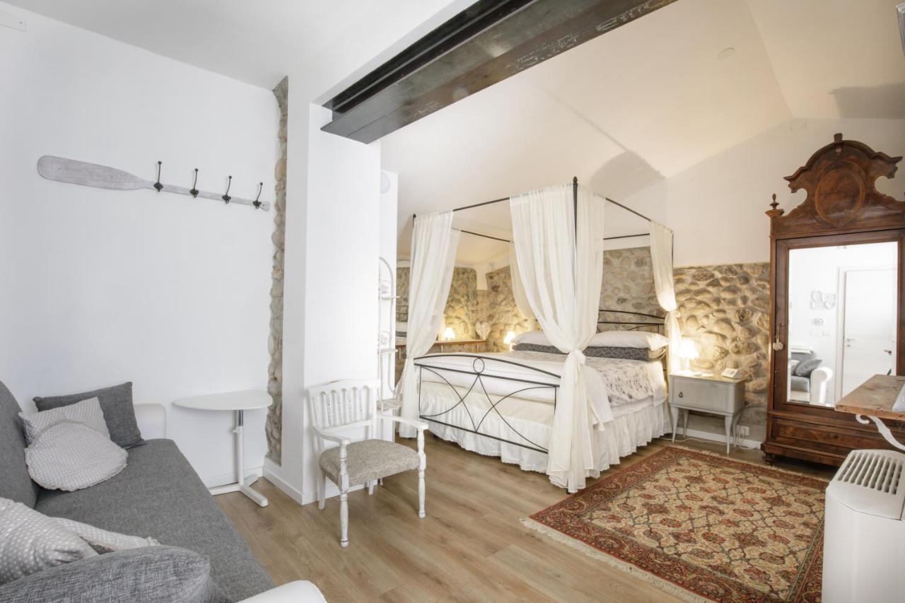 Gardabeds Adults Only Hotell Castelnuovo del Garda Eksteriør bilde