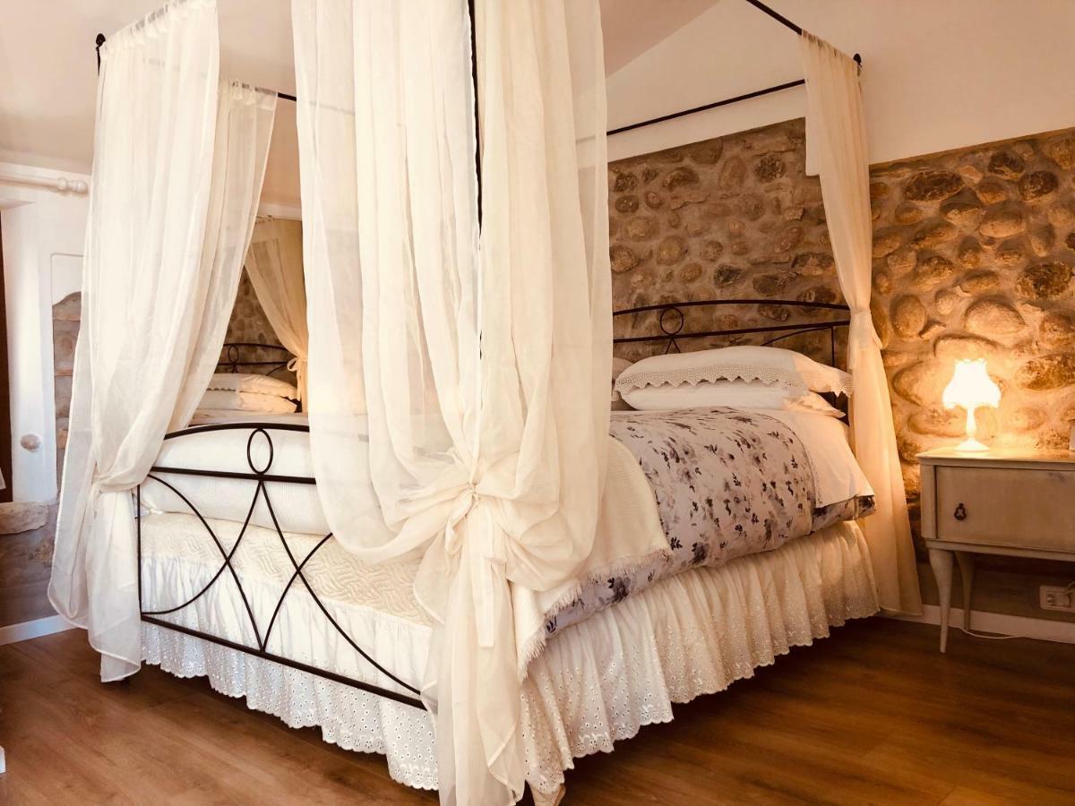 Gardabeds Adults Only Hotell Castelnuovo del Garda Eksteriør bilde